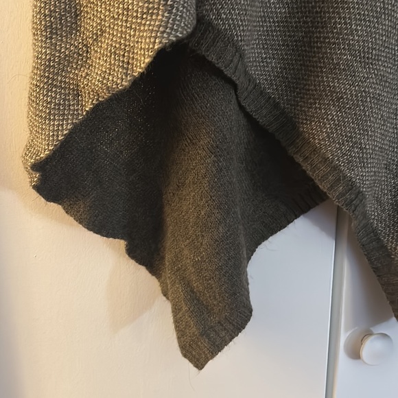 Made in Italy poncho, Cape, Brown, and beige - Picture 3 of 5